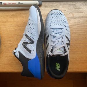 New Balance Minimus Prevail